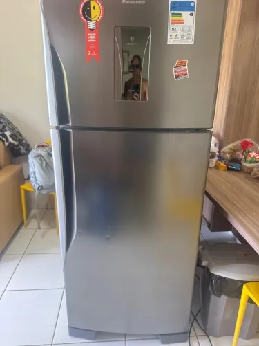 Geladeira com defeito