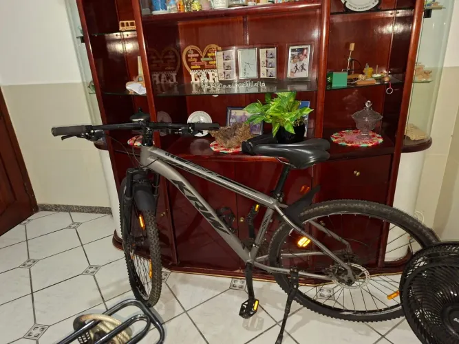 Bicicleta Krw K 3.0 aro 29 24v quadro 17