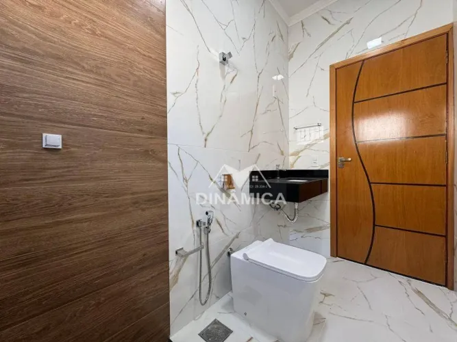 Casa com 3 dormitórios à venda, 100 m² por R$ 530.000 - Jardim Residencial Vaughan - Sumar