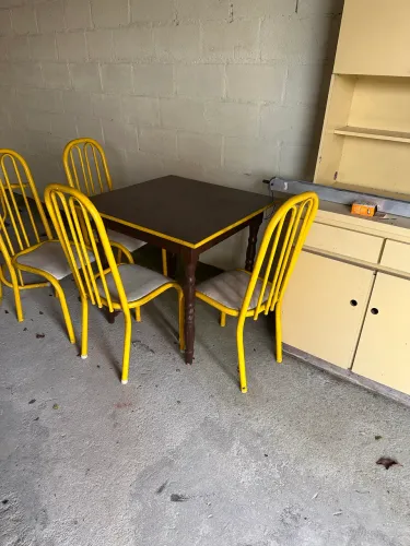 mesa de madeira 90x90