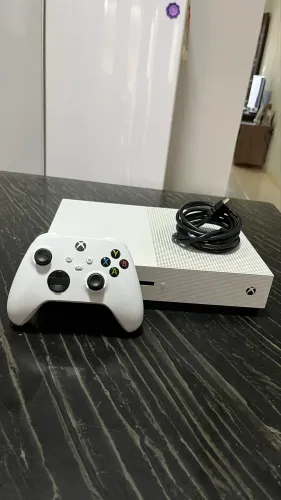 Xbox One S - 1TB (branco)