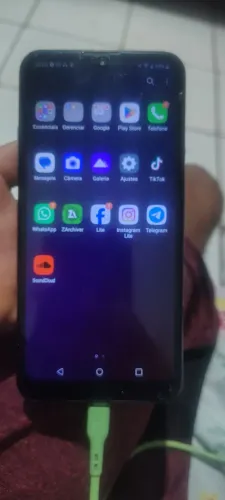 LG k40s