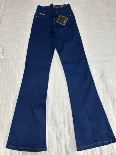 CALÇA BOCA DE SINO TAM 36