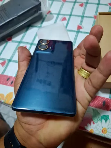 Moto edge 50 fusion azul, estado de novo.