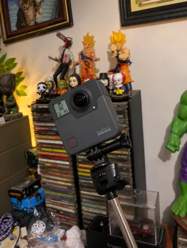 GoPro Fusion 360° 5.6K + 2 Cartões V30 32GB + Bastão + Case Anti-Impacto