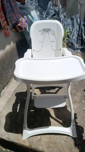 Cadeirinha de alimentação