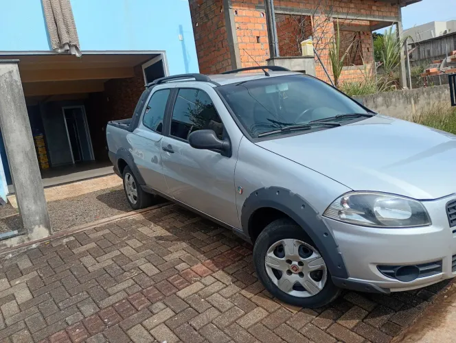Fiat Strada Working 1.4 MPI Fire Flex 8V CD 2013