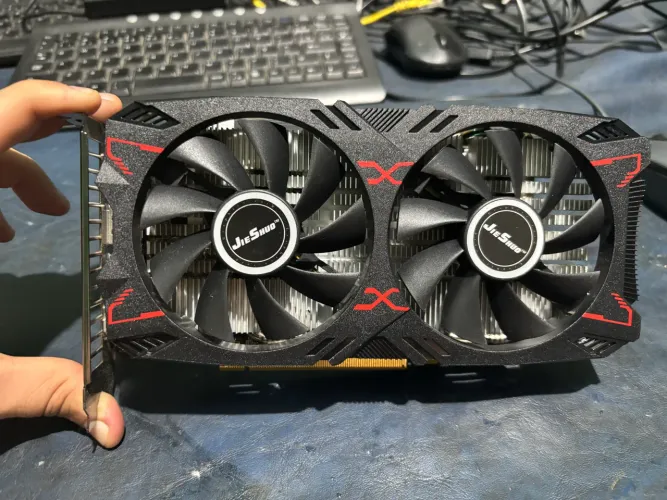 Placa de Vídeo RX5500XT 8GB DDR6