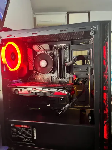 PC Gamer Ryzen 5 3600 + RX 580 8GB + 16GB RAM | TUF B450M
