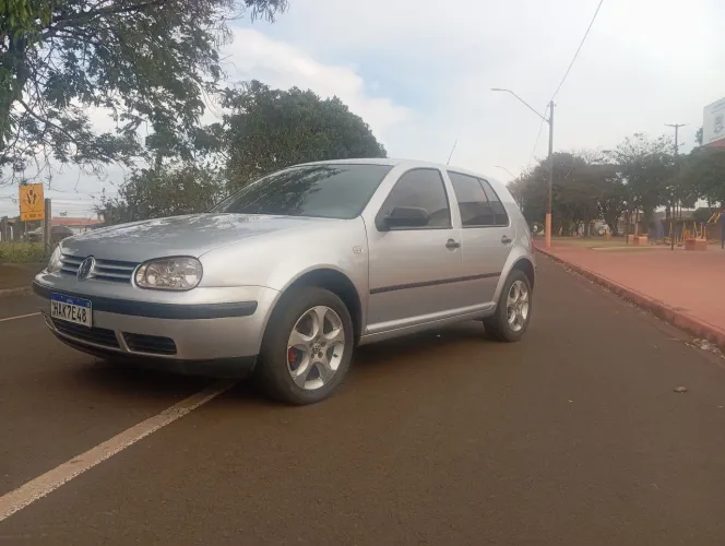 Volkswagen Golf 2.0/ 2.0 MI Flex Comfortline/ Sport 2003
