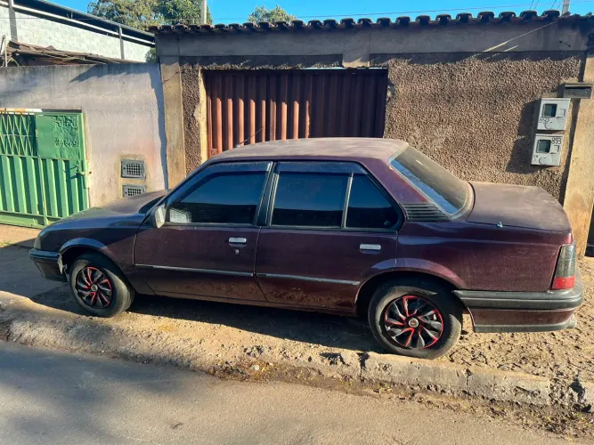 Chevrolet Monza GL 2.0 Efi/sl/l/650/club/barc.2e4p (álcool) 1993