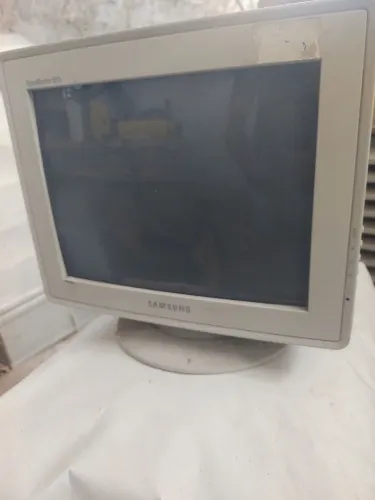 Monitor tubo Samsung
