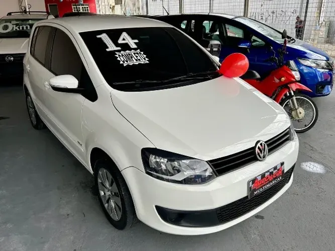 Volkswagen Fox 1.0 MI Total Flex 8V 5P 2014