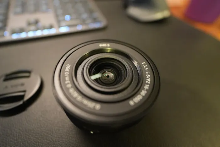 Lente Sony 16-50mm F3.5-5.6 OSS II E-Mount Kit Lens