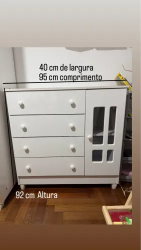 Cômoda branca