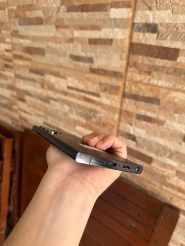 Vende-se Galaxy S23 Ultra