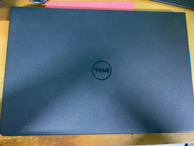 Carcaça notebook Dell com tela e bateria