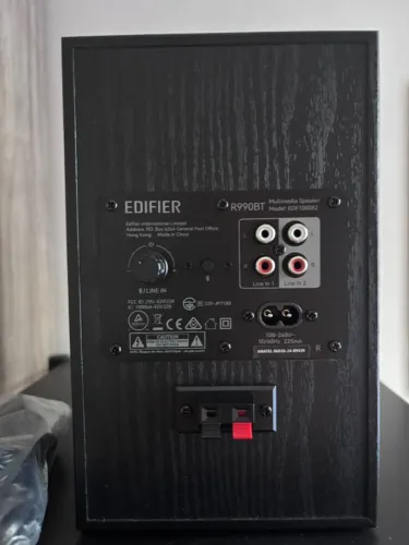 Monitor de Áudio Edifier R990BT