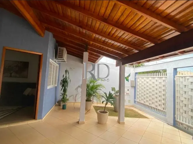 Casa com 4 dormitórios à venda, 151 m² por R$ 749.000,00 - Novo Aeroporto - Londrina/PR