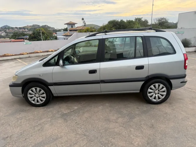Chevrolet Zafira Expres. 2.0 MPFI Flexpower 5P AUT 2010