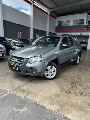 Fiat Strada Adventure1.8/ 1.8 Locker Flex CD 2012