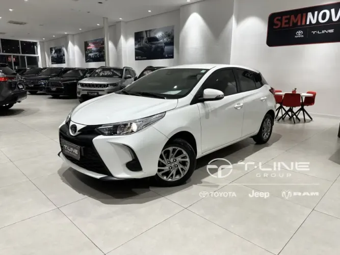 Toyota Yaris XS Connect 1.5 Flex 16V 5P AUT 2023