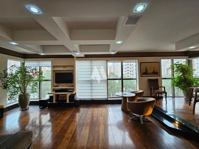 Apartamento com 3 quartos 2 vagas 1 quadra da praia aluguel na Pompéia - Santos/SP