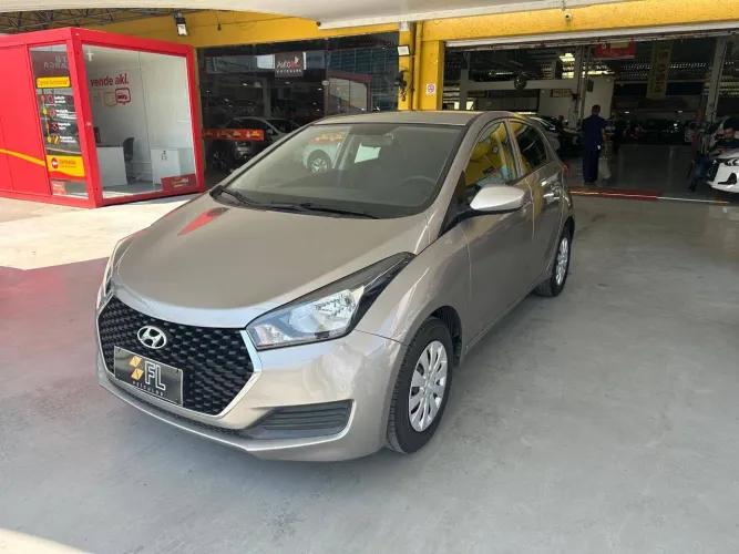 Hyundai HB20 Unique 1.0 Flex 12V Mec. 2019