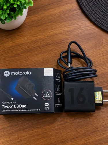 CARREGADOR MOTOROLA TURBO 168 DUO CARREGAMENTO RÁPIDO USB-C