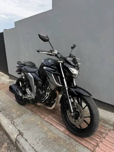 Fazer 250 2021 - IPVA pago - 30 mil km abaixo da FIPE