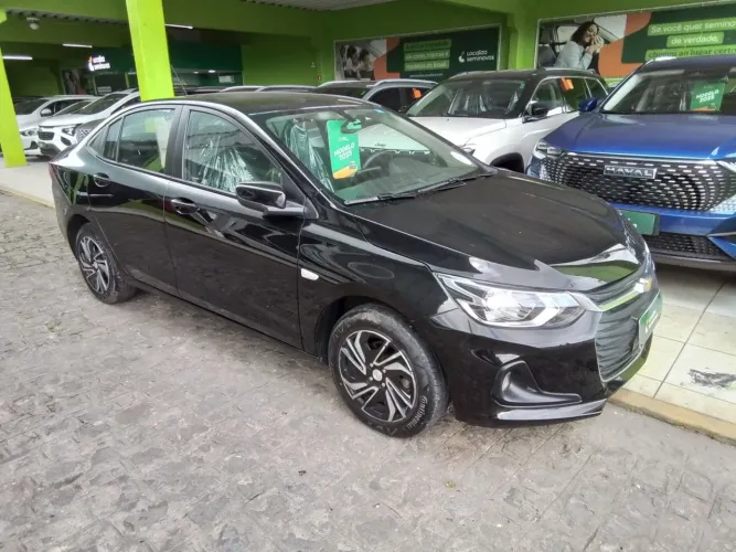 Chevrolet Onix Plus LT 1.0 12V Flex Mec. 4P 2025