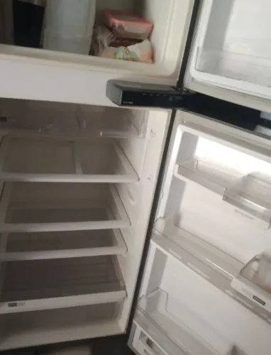 Vendo essa duas geladeiras dúplex cinza frosfri inox completo