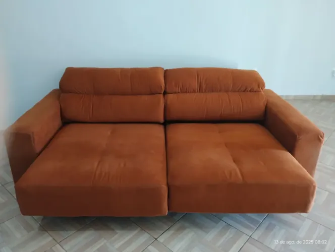 Sofá retrátil
