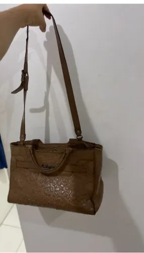 Bolsa de couro Carmem Steffens 33x 20 Marron
