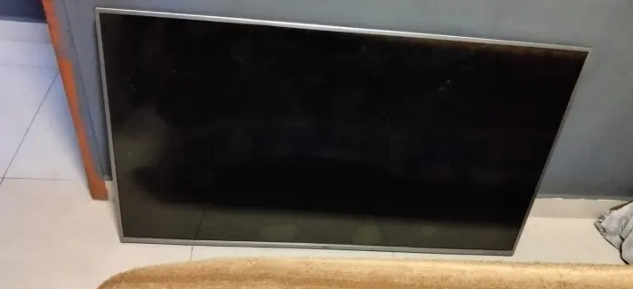 TV 55 polegadas com problema na tela
