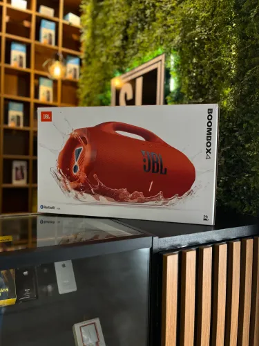 A cor do momento BOOMBOX 4 laranja 