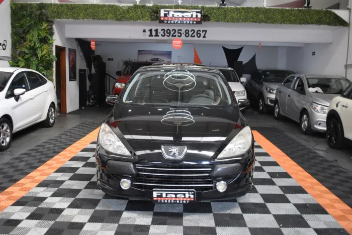 Peugeot 307 Sed. Presence 2.0 Flex 16V 5P Aut. 2010