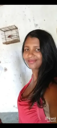 Acompanhante de pacientes em hospitais 