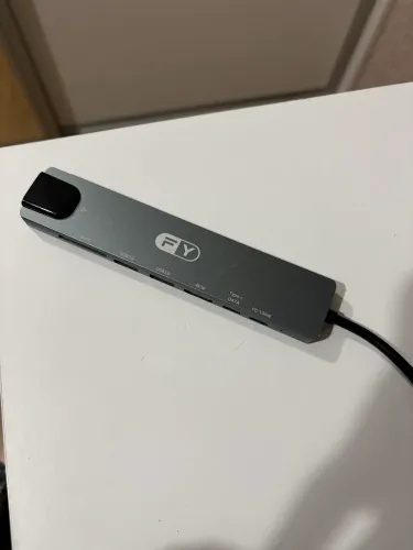 Adaptador HDMI para USB-C