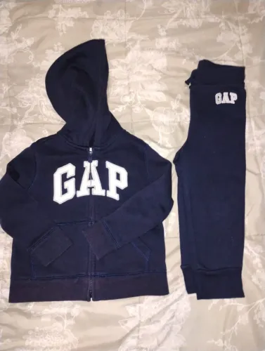 Conjunto GAP original, tamanho 4 anos impecável! 
