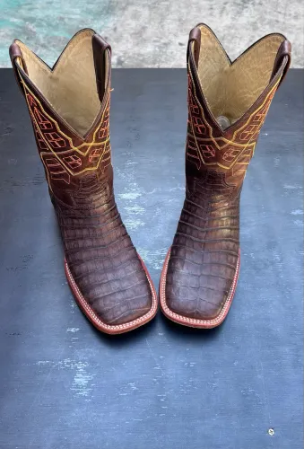 bota couro de jacaré marrom