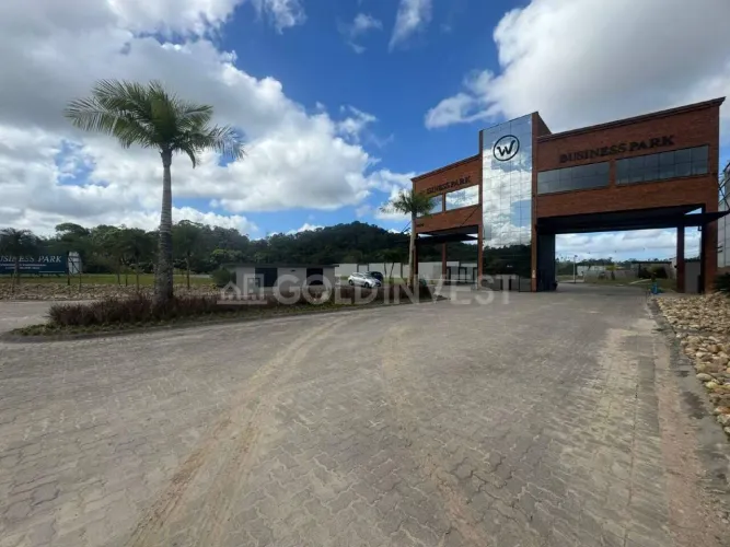 Galpão com 500m² no bairro Bateas!!!