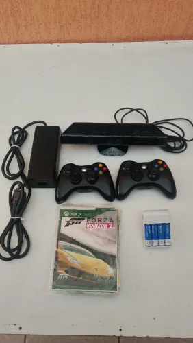 Controle XBox 360 sem fio Original + Kinect Original e fonte de Alimentação