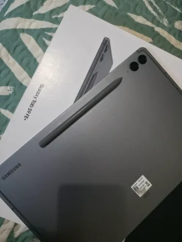 Tablet samsung s9 fe+