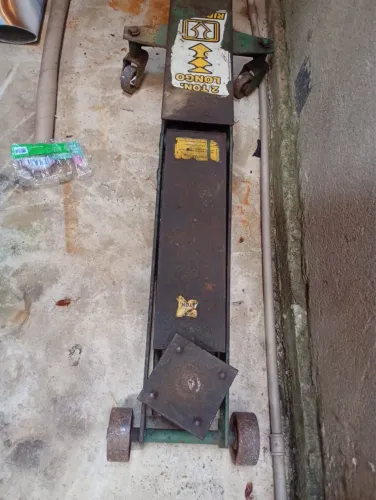Macaco para carro