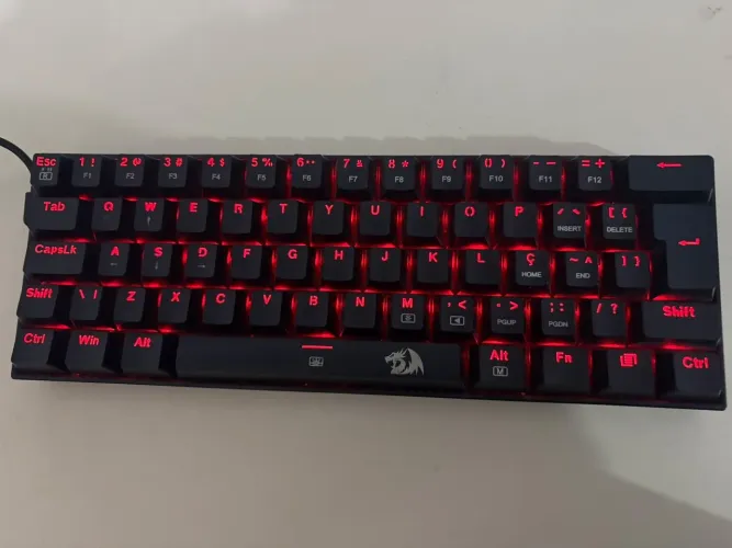 Teclado mecânico 60% Redragon Dragonborn