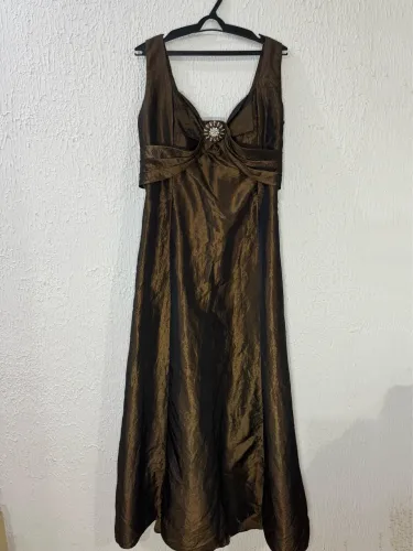 Vestido longo de casamento para festa