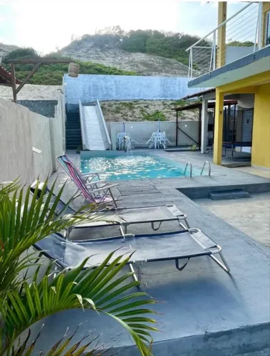 Pousada Beira-Mar em Caraúbas/RN com Piscina e 7 Quartos - R$ 600 mil