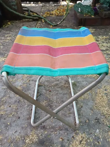 Banqueta Dobrável Camping Estrutura Em Aço Galvanizado Cor Sortida