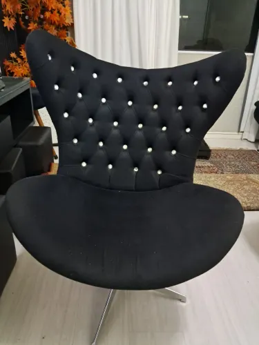 POLTRONA EGG